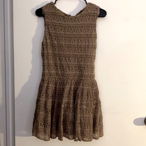 Rachael & Chloe Dresses & Skirts - Brown midi dress